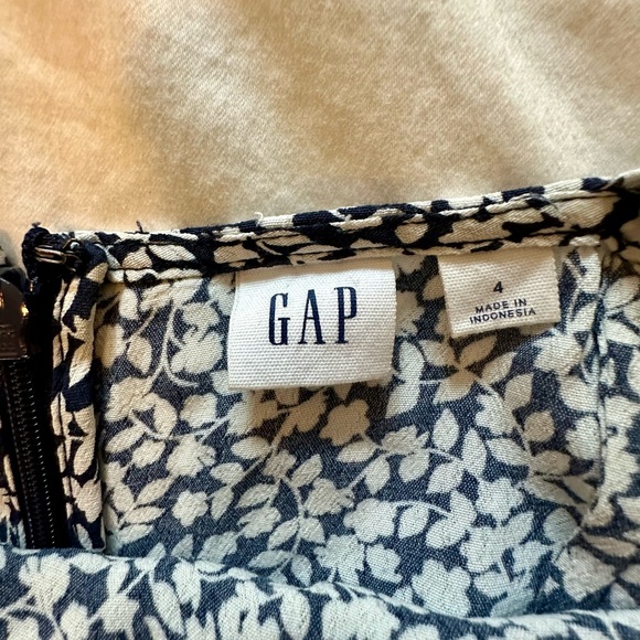 Gap Square Neck Jumpsuit size 4 - Picture 3 of 4